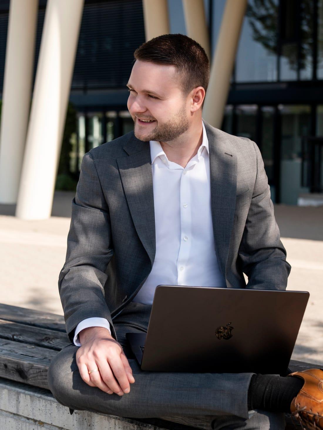 Dominic Schäfer – Video-Besichtigung und digitale Vermarktung